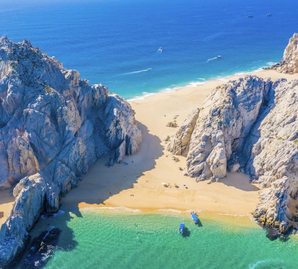 Lovers beach Los Cabos
