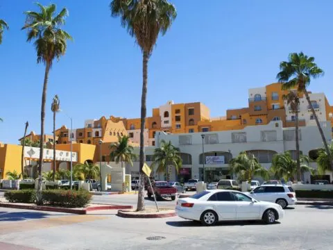 How Much A Taxi Should Really Cost In Cabo According To Travelers