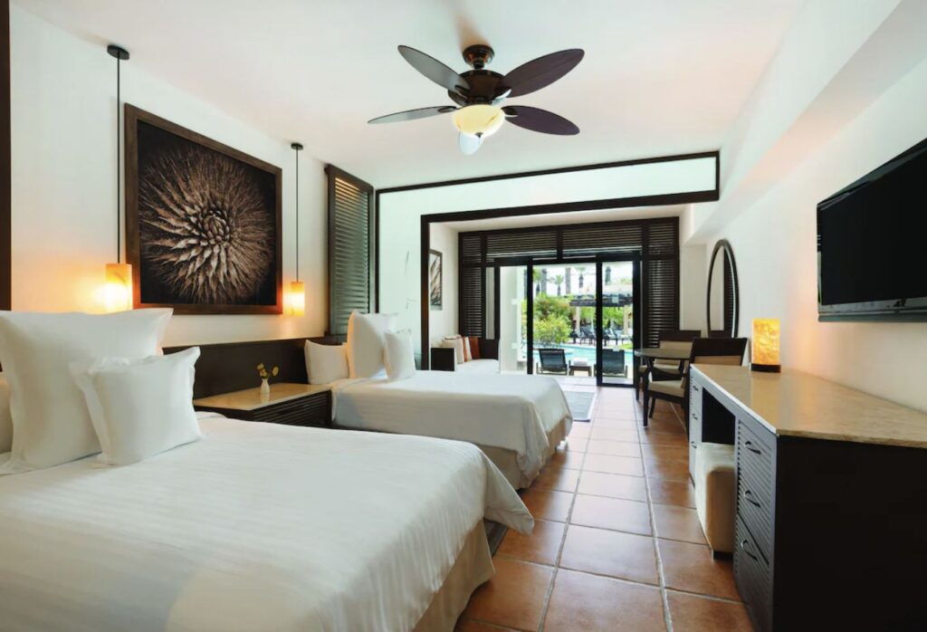 Hyatt Ziva Los Cabos swium out