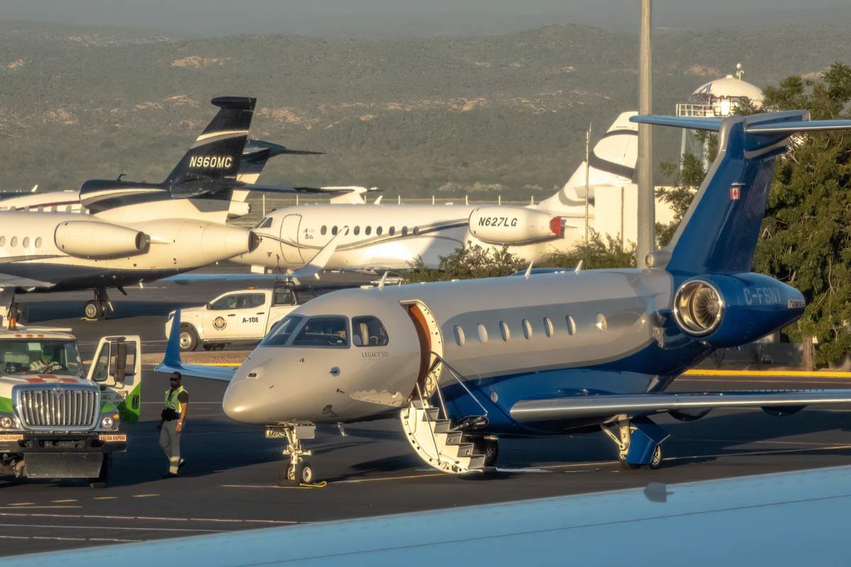 Most Travelers Don't Know Los Cabos Has A 2nd Airport & It's a Game Changer for Avoiding Crowds