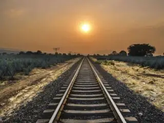 A Look at the Ambitious Plan for a High-Speed Train From Tijuana To Los Cabos Fact & Fiction