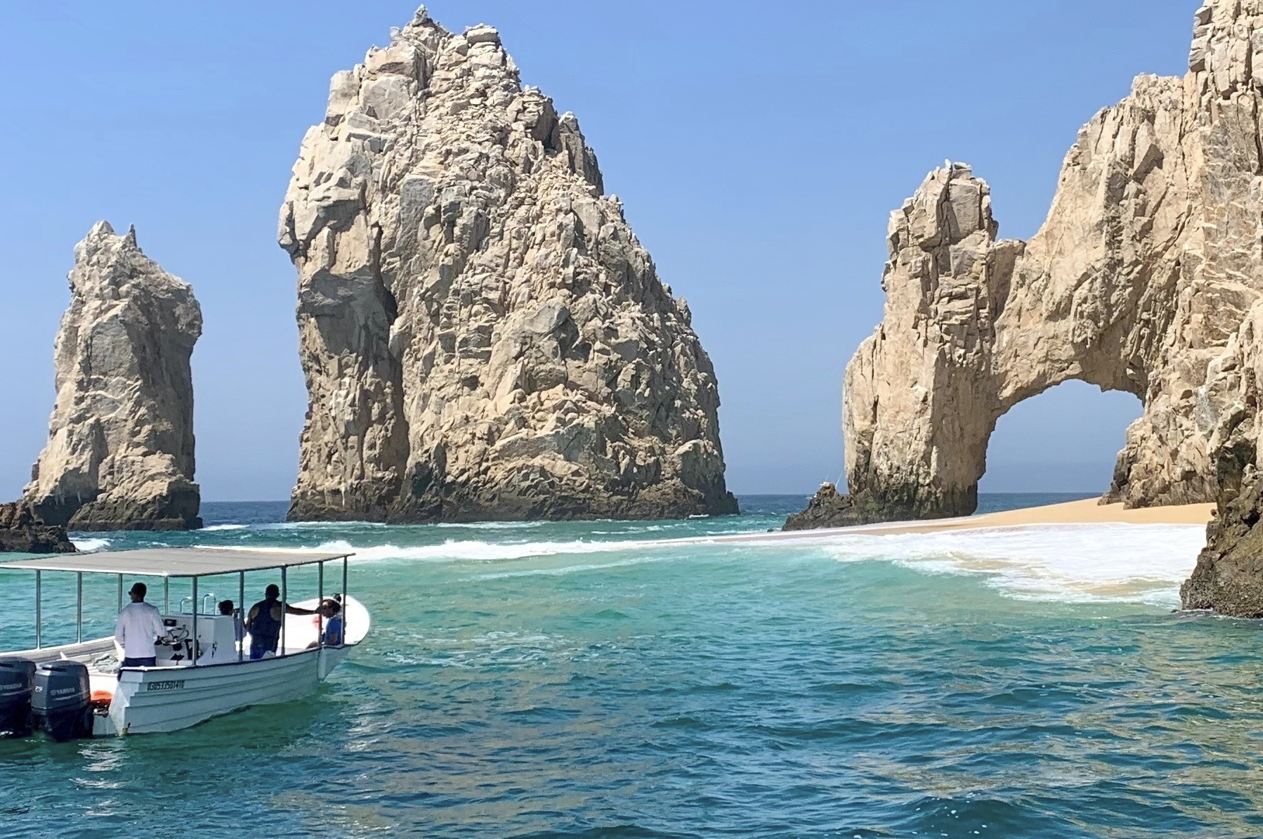 Beach Appears For The First Time In Years Under Famous Los Cabo Arch