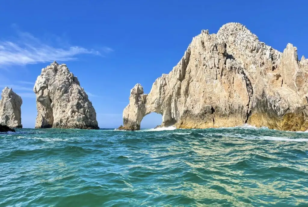Authorities Confirm Los Cabos Tourists Must Pay Separate Tax In 2026 And Is Paid Separately