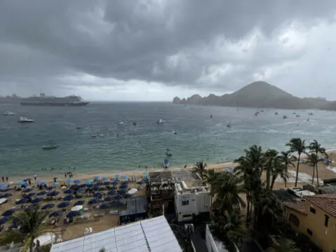 Rainy day in Los Cabos with the Arch in the background