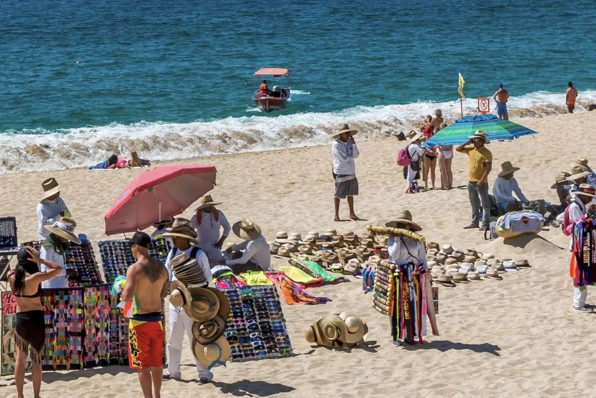 Cabo Authorities Crackdown On Unlicensed Beach & Marina Vendors To Start 2026
