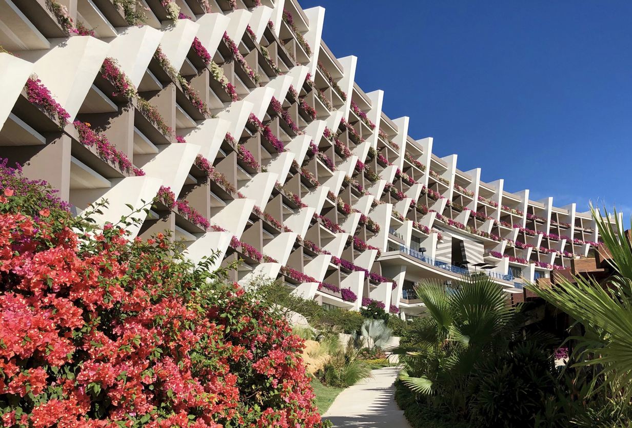 Move Over Miami! Los Cabos Will Soon Offer 13 Ultra Luxury Hotels - Cabo Sun