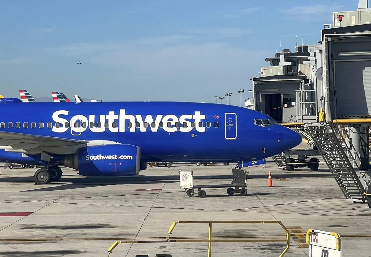5 Nervous Moments That Travelers Could Face Arriving At The Cabo Airport