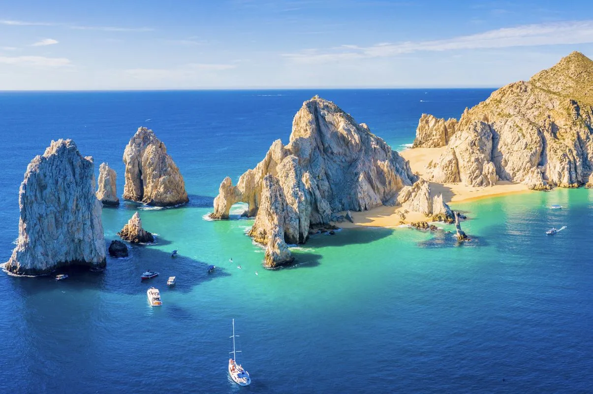 You Can Fly Nonstop To Los Cabos From These Destinations (Check Your City In Seconds)