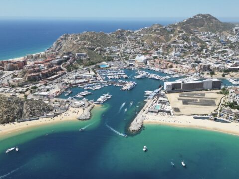 Are You A Cabo Weekend Warrior New Data Shows A Massive Divide In How Long Tourists Stay