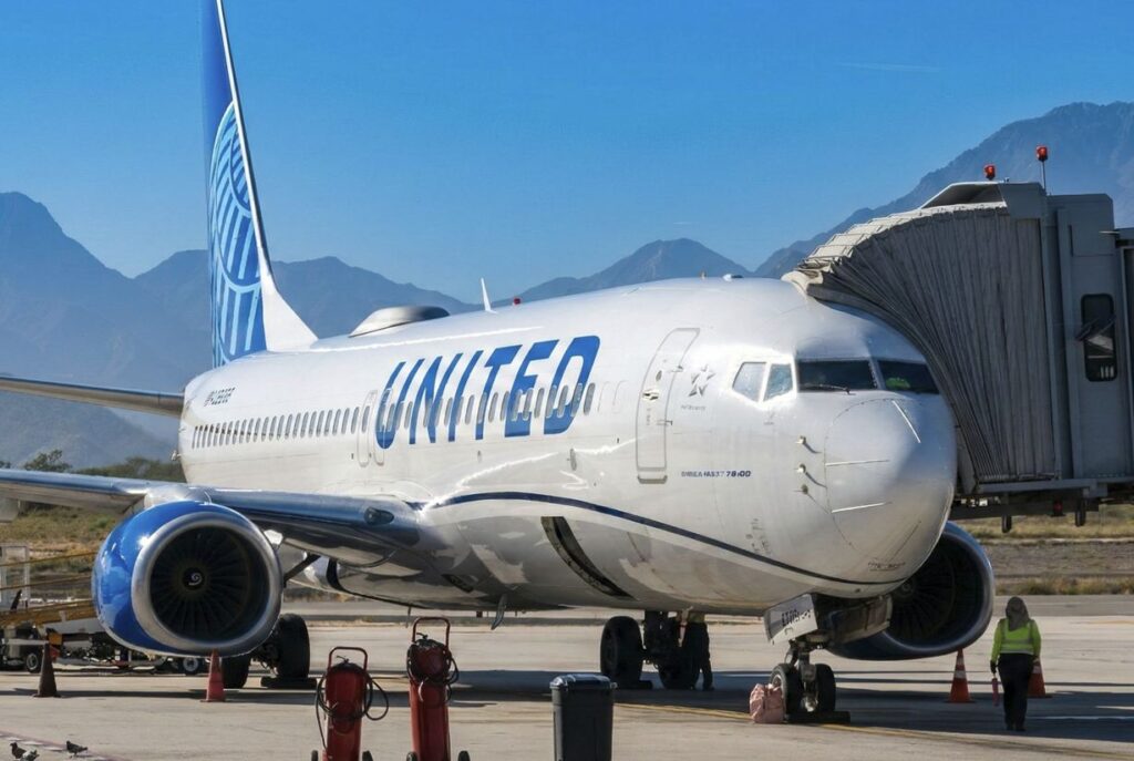 The Red Light Panic What Actually Happens When You Get Stopped At Cabo Customs