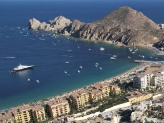 These Are The 3 Biggest Safety Issues Travelers Face In Los Cabos For 2026