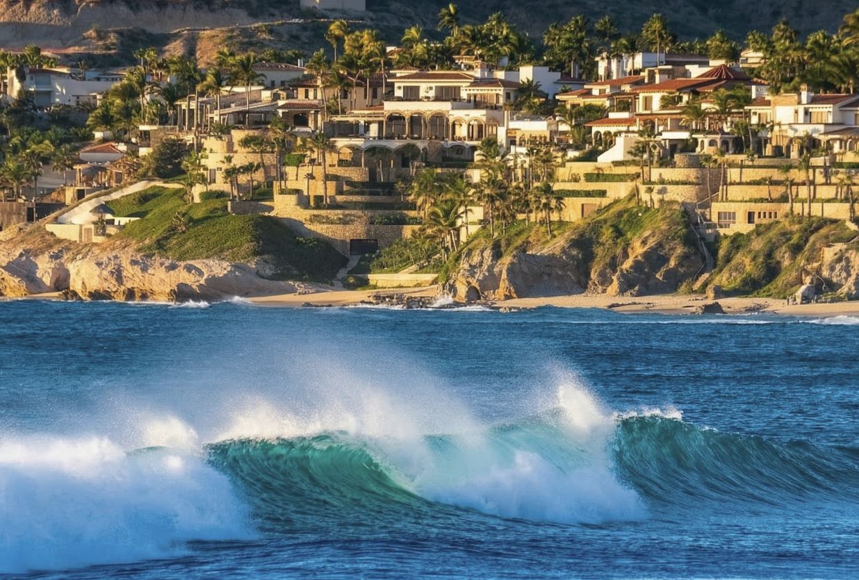 Tourists Visiting Los Warned To Be Cautious On All Beaches Due To Large Swells