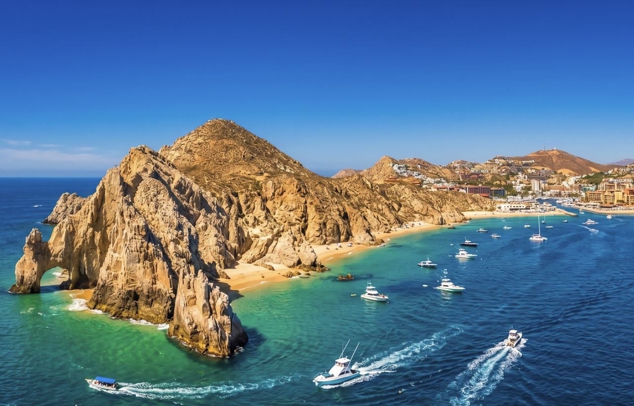 Los Cabos In Talks To Launch Nonstop Flight From Cancun