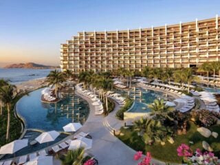 These Are The Top 3 All-Inclusive Resorts In Los Cabos For 2026 According To TripAdvisor