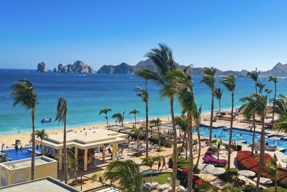 These Are The Top 6 Things To Avoid When Booking Your Los Cabos Resort In 2026