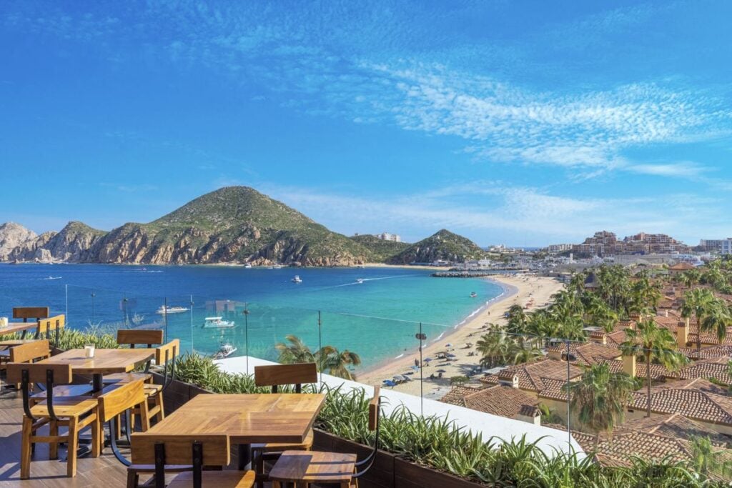 Canadians Can Fly Nonstop To Cabo This Winter From Every Major City Among Record Breaking Demand