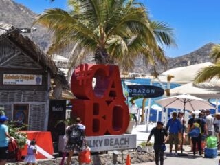 There Are The Top 2 Safety Issues In Los Cabos Travelers Are Reporting This Summer