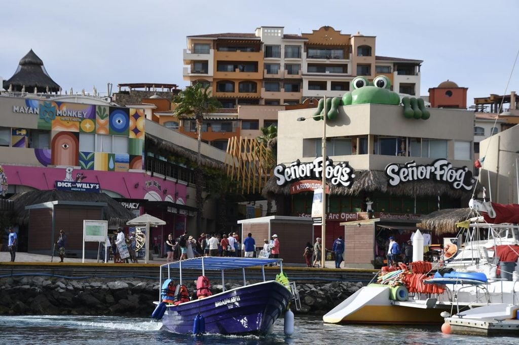 Chance Of Rain Will Continue In Los Cabos With 2 Storms Being Monitored In The Pacific