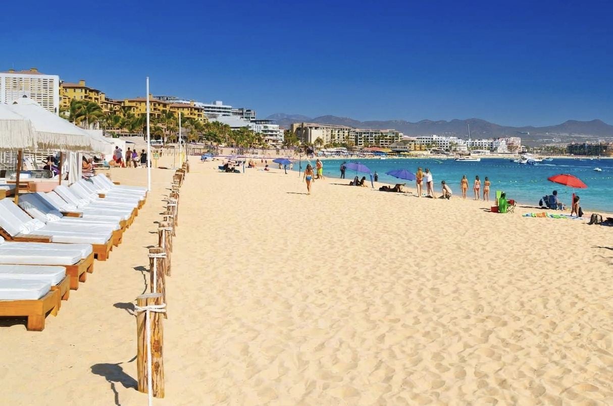 Is Cabo Or Cancun Better For Your Winter Getaway Here's How To Decide