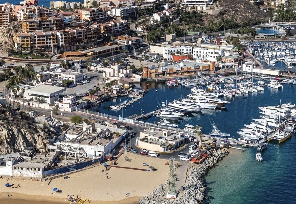 Los Cabos Will Keep Eye On Tropical Storm Vance As Hurricane Season Begins To Wind Down