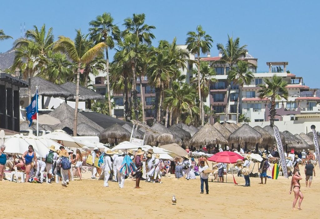 These Are The Top 5 Things Travelers Need To Know About Visiting Los Cabos Resorts This Winter