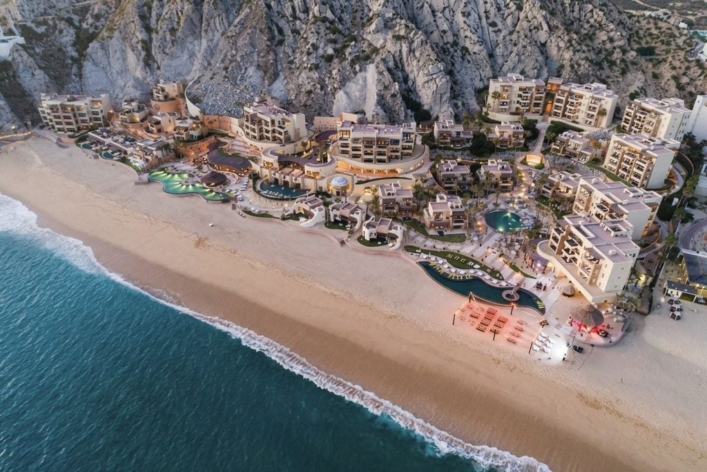 This Top Cabo Resort Has Near-Perfect Ratings And A Private Plunge Pool In Every Room